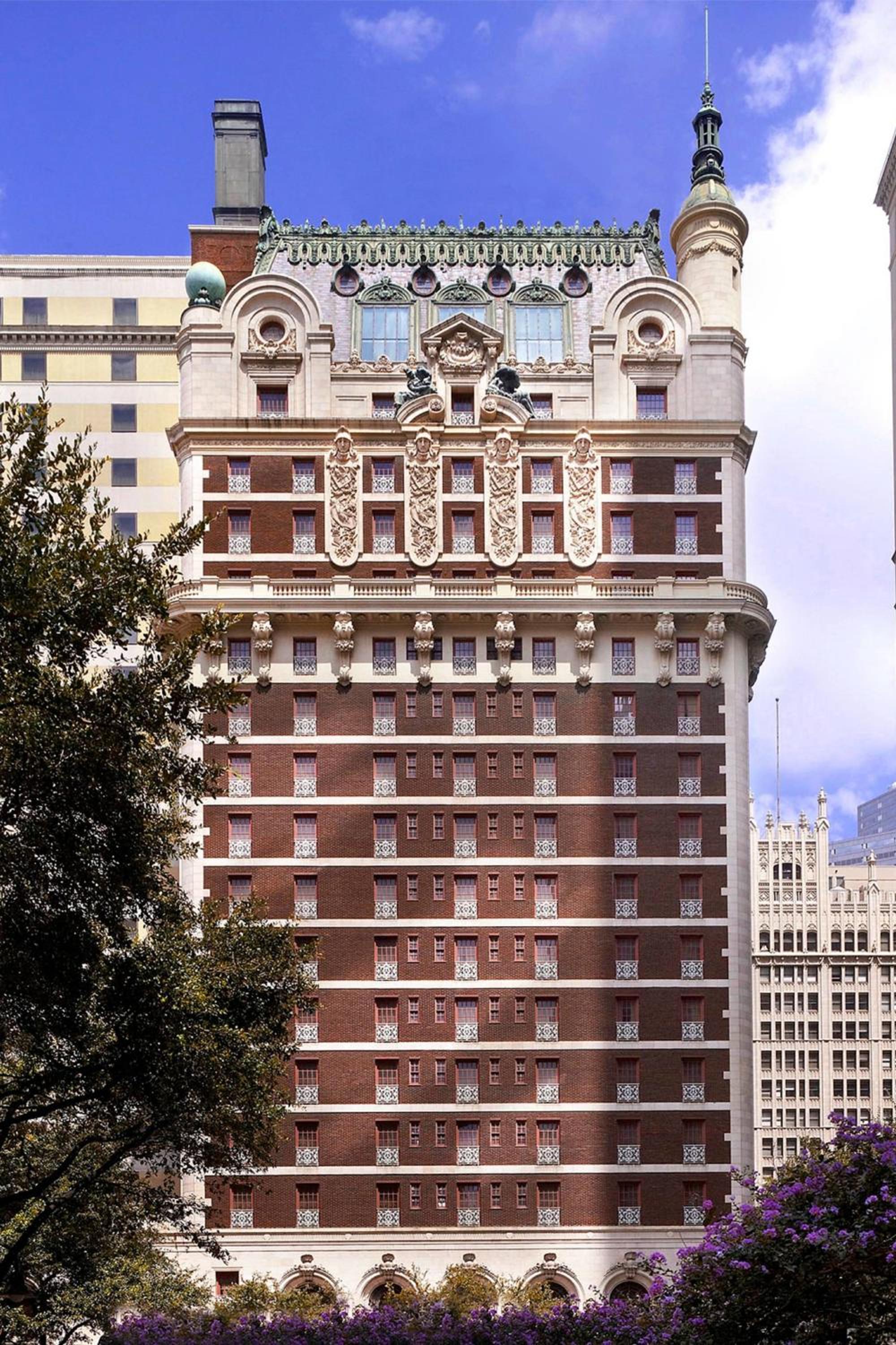 Where a century of grandeur still holds court on Commerce Street ...